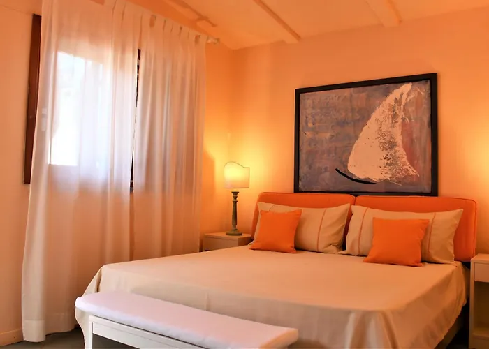 Les Oliviers Porto Azzurro