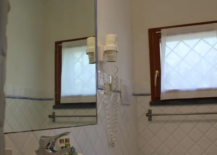 Les Oliviers アパートホテル ポルト・アッズッロ