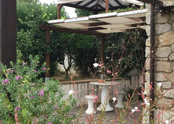 Les Oliviers Aparthotel Porto Azzurro