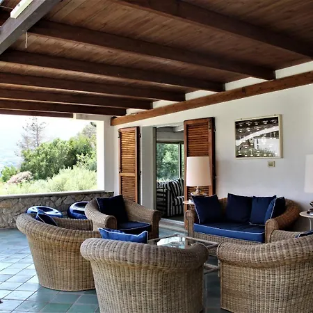 Les Oliviers Porto Azzurro