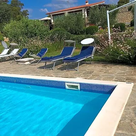 Les Oliviers Porto Azzurro